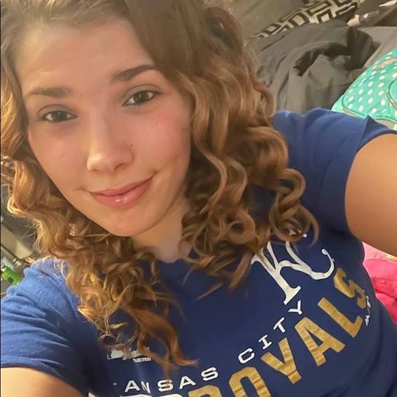 Meet your Posher, Mackenzee - Picture 1 of 1